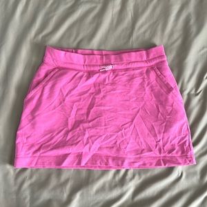 Mini pink skirt